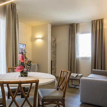 Hotell Ambassador 4*