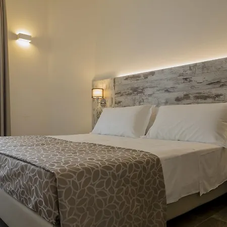 Hotel Ambassador 4*