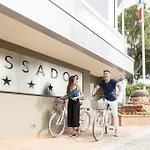 מלון Ambassador