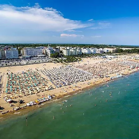Hotel Ambassador 4*