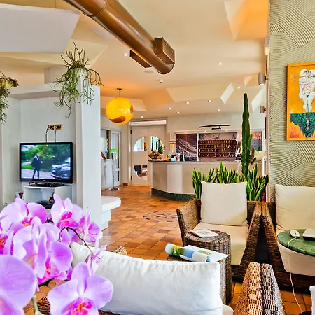 Ambassador 4* Бибионе