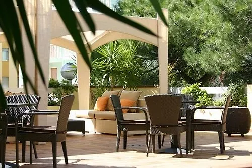 Ambassador 4* ビビオーネ