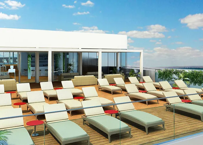 大使酒店 4* 比比翁